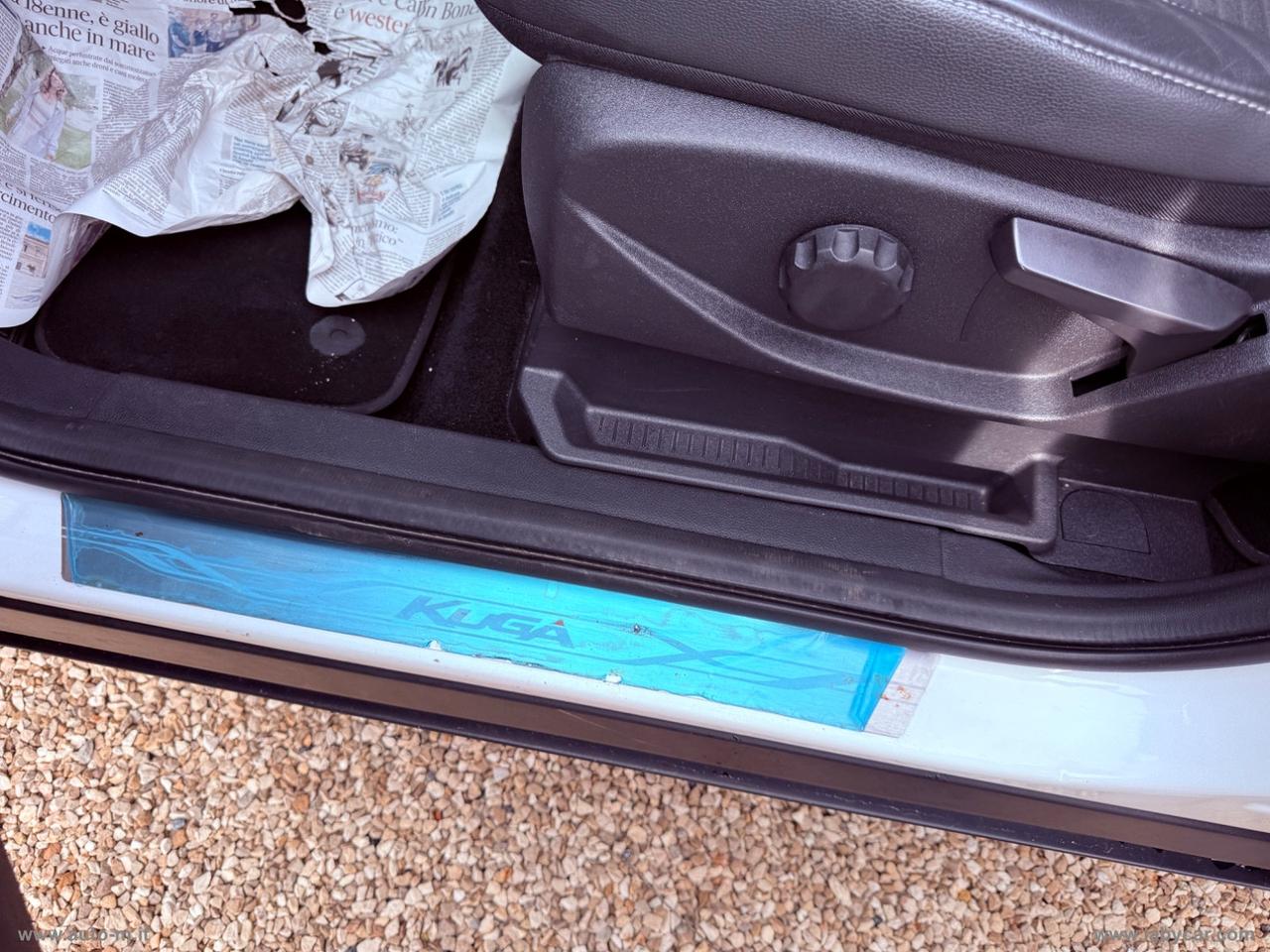 FORD Kuga 2.0 TDCI 150 CV S&S 2WD Titanium