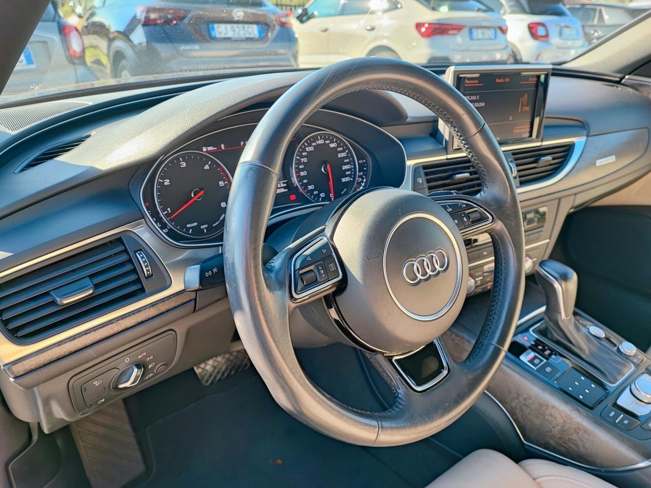 Audi A6 Avant 3.0 TDI quattro S tronic Business Plus