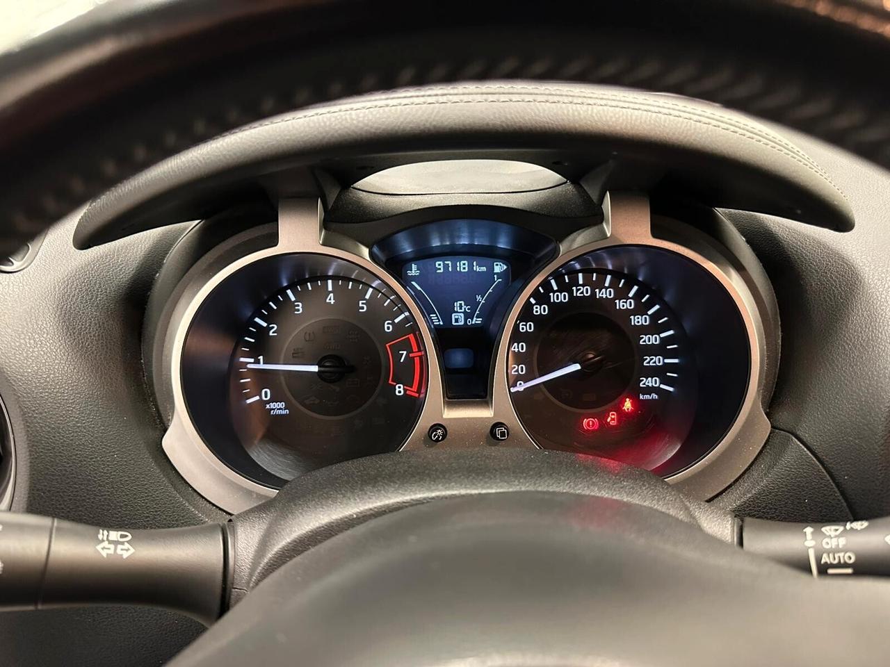 Nissan Juke 1.6 CVT N-Connecta