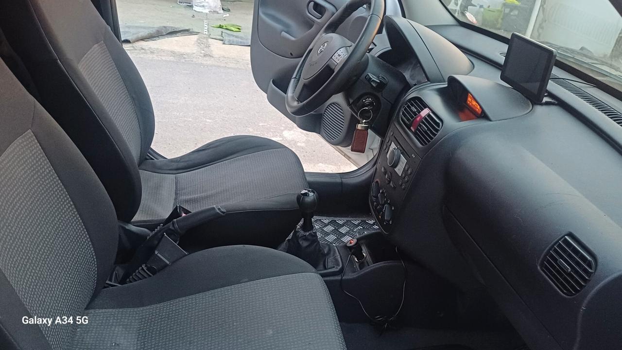 Opel Combo
