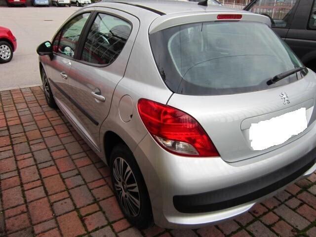 Peugeot 207 1.4 X Line ECO GPL