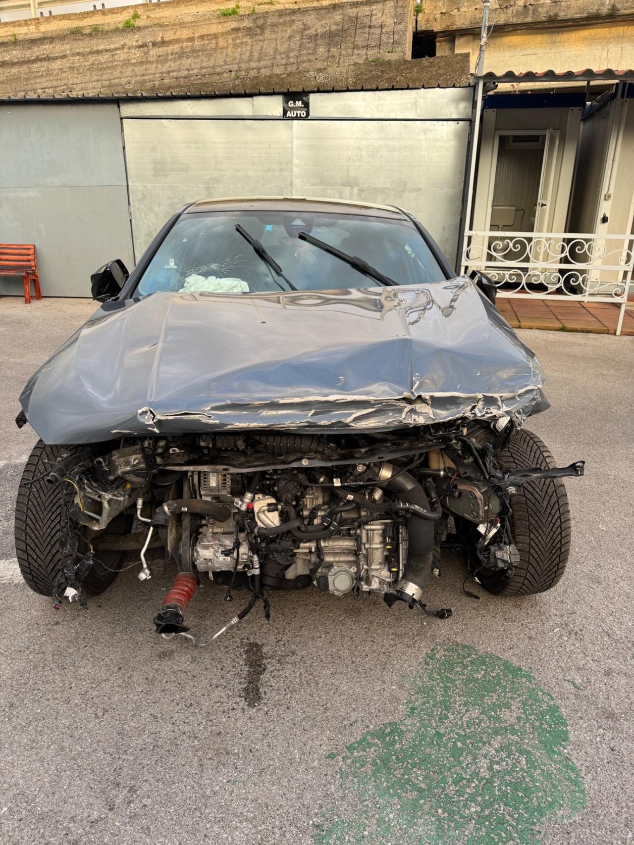 Bmw 118 118i Msport 2021 incidentata