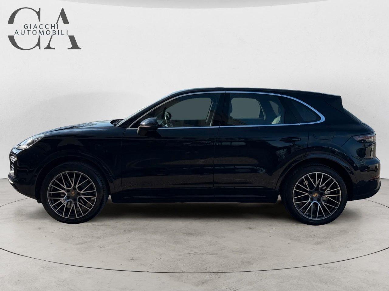 Porsche Cayenne 3.0 e-hybrid tiptronic
