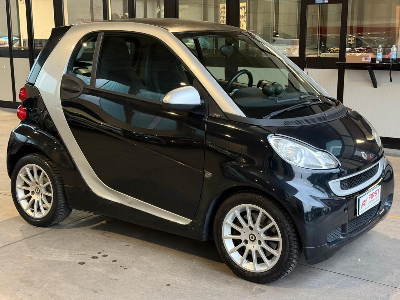 Smart ForTwo 1000 52 kW MHD coupé passion