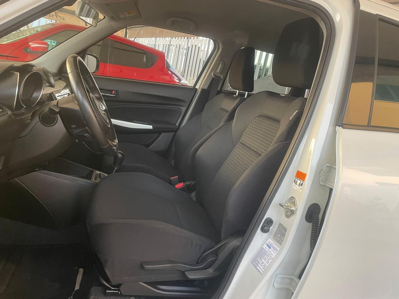 Suzuki Swift 1.2 Hybrid 4WD AllGrip Top