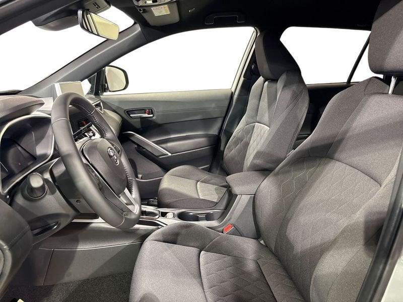 Toyota Corolla Cross 2.0 Hybrid 197 CV E-CVT Trend