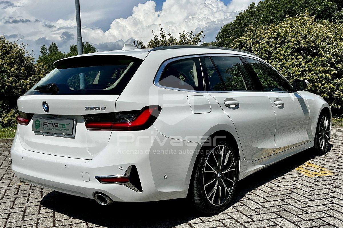 BMW 320d 48V Touring Luxury