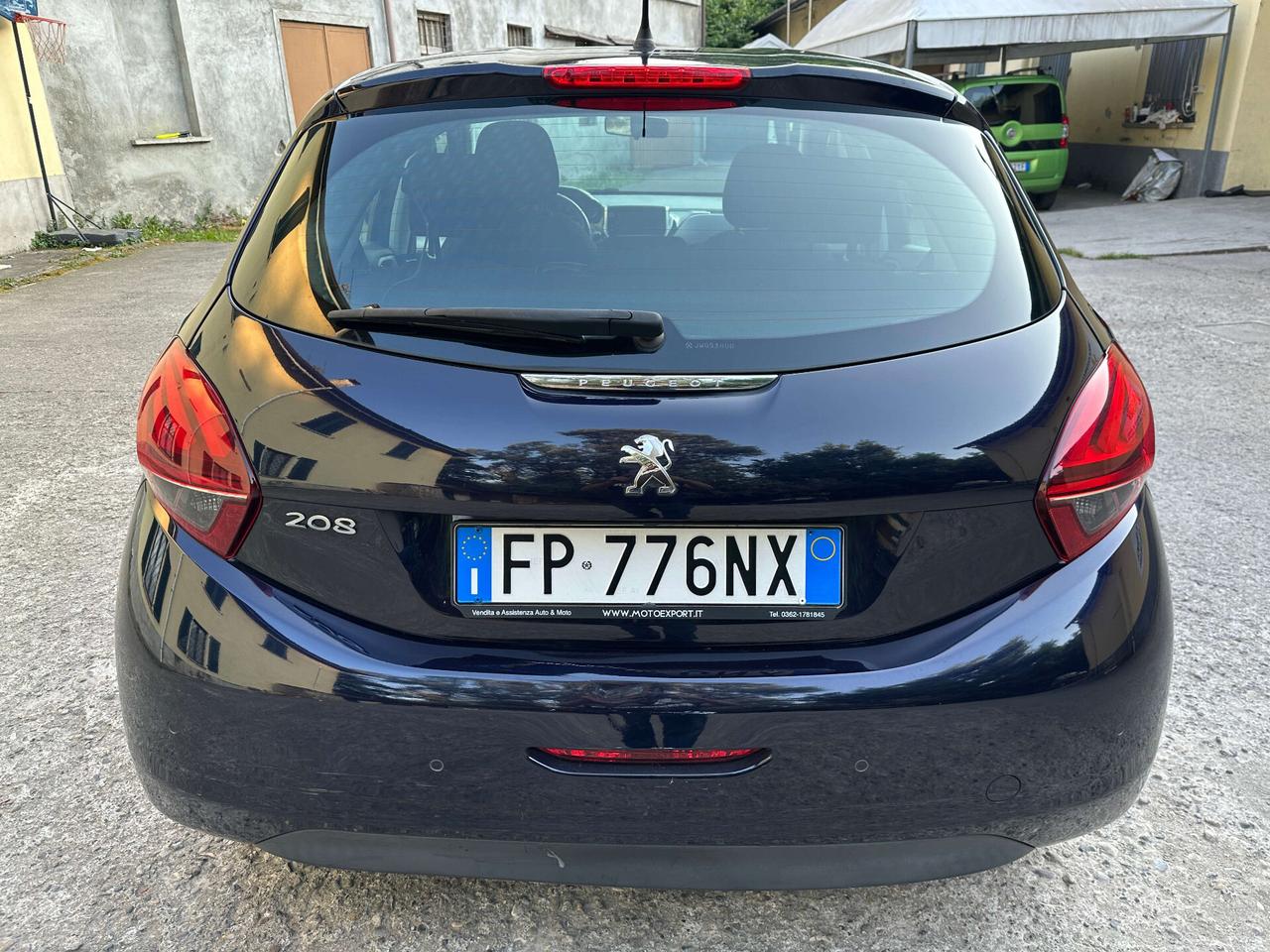 Peugeot 208 PureTech 82 5 porte Allure