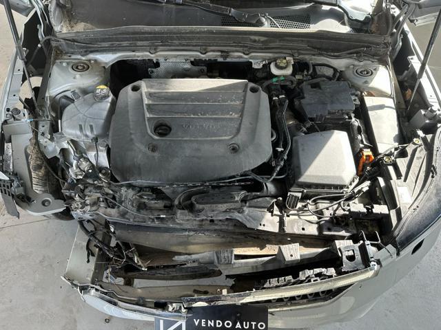 VOLVO XC40 B3 AUTOMATICO CORE