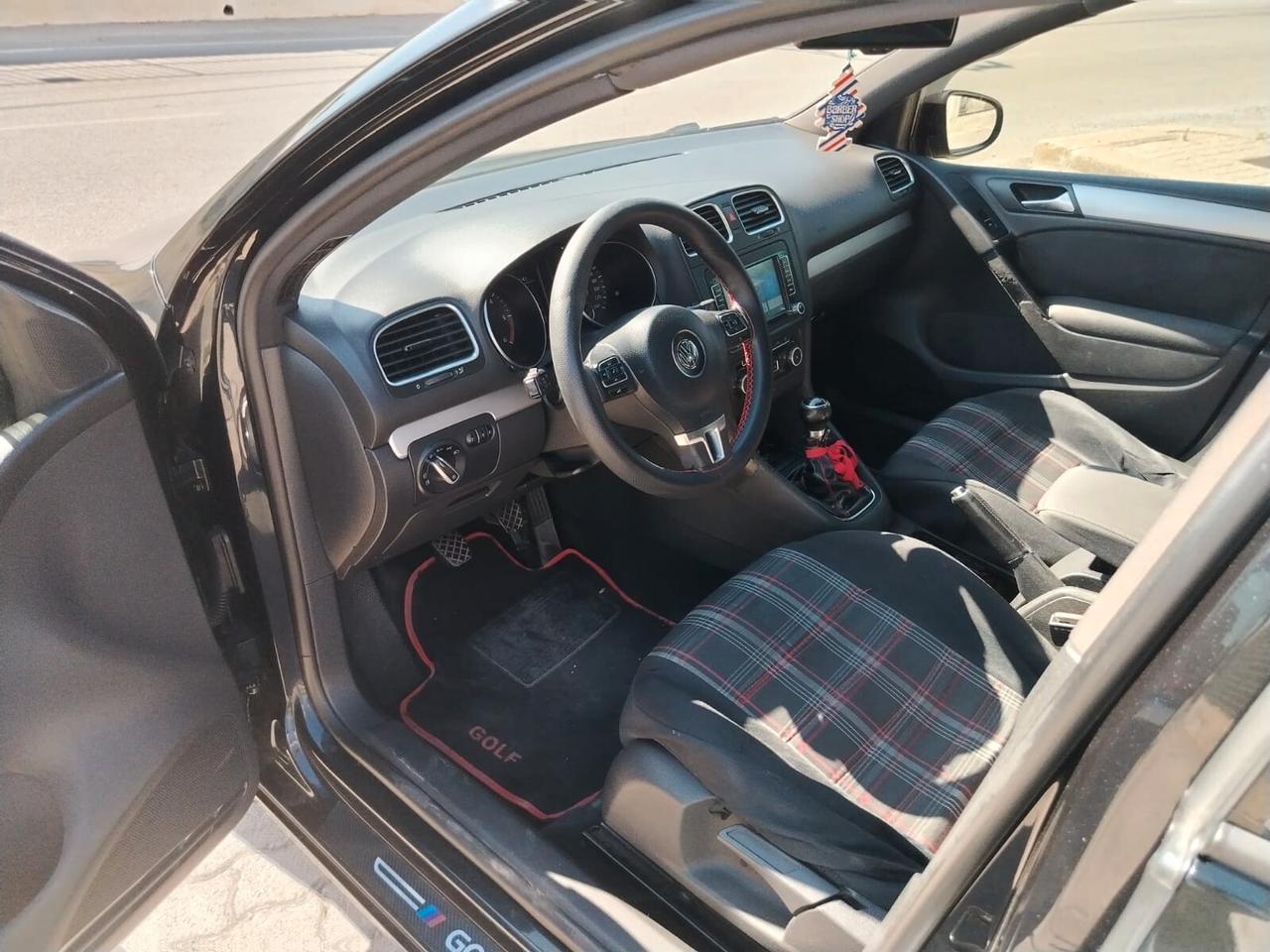 Volkswagen Golf 1.6 TDI DPF 5p. Comfortline