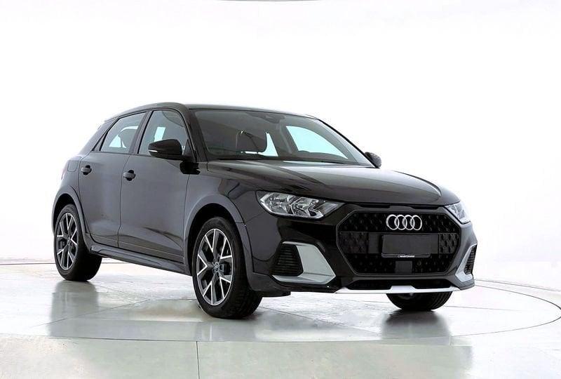 Audi A1 A1 citycarver 25 TFSI Admired