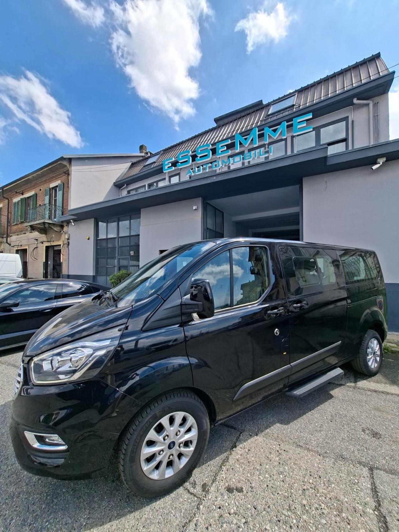 Ford Tourneo Custom 320 2.0 EcoBlue 150CV PC Titanium 77kw - 105cv 9 posti