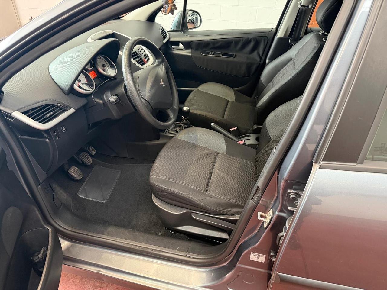 Peugeot 207 1.4 8V 5p. Energie Sport ECO GPL