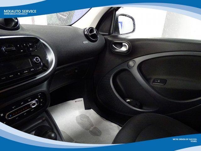 SMART ForFour EQ Passion