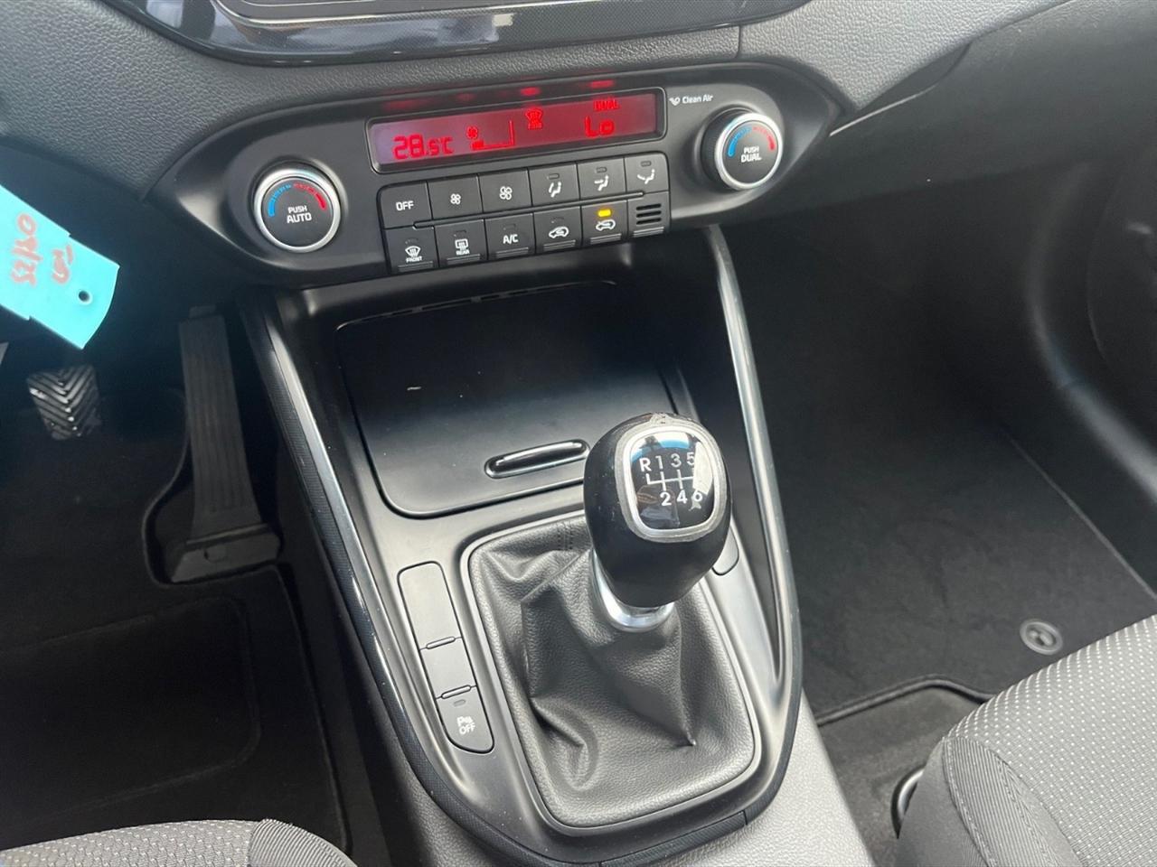 Kia Carens 1.7 crdi class 115cv 5p.ti e6