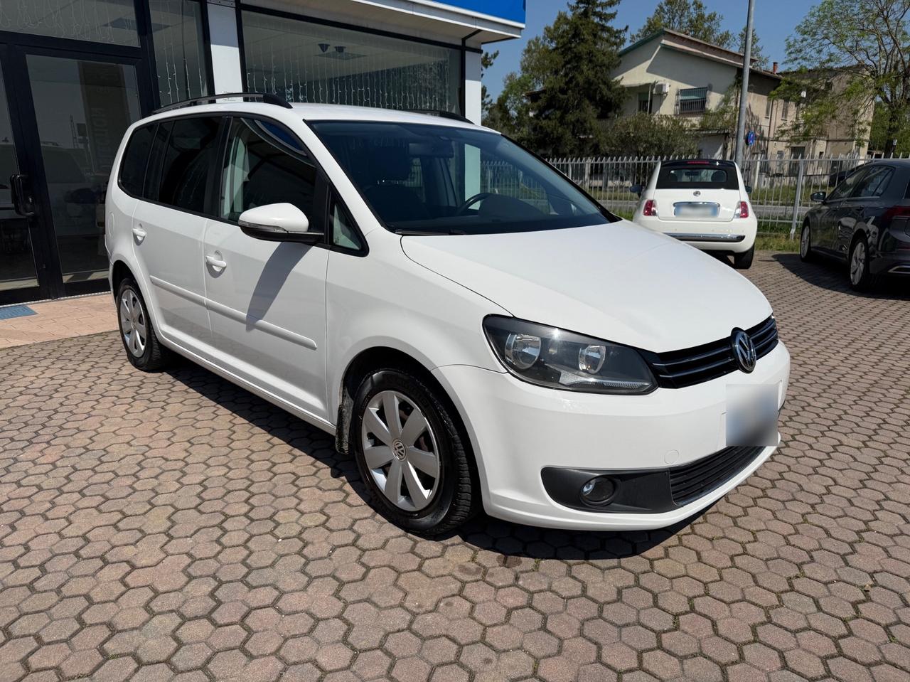 Volkswagen Touran 1.6 TDI DSG Comfortline OK NEOPATENTATI