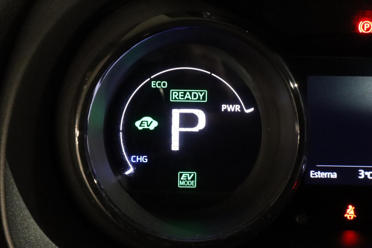 Toyota YARIS HYBRID LOUNGE AUTO TETTO PANORAMA PELLE CAMERA LED SOLO 45.000KM ANCHE GUIDABILE DA NEOPATENTATI
