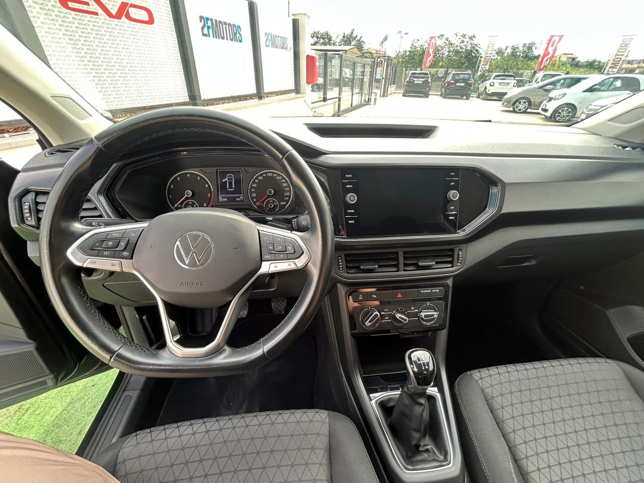 Volkswagen T-Cross 1.0 TSI Sport