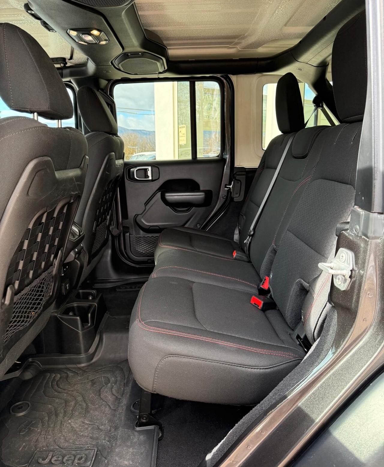 Jeep Wrangler Unlimited 2.2 Mjt II Night Eagle