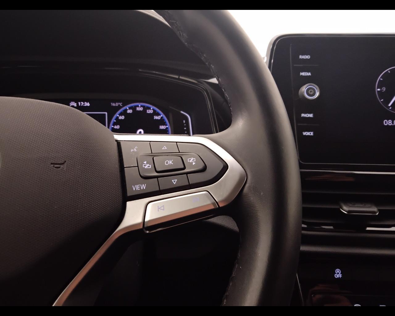 VOLKSWAGEN T-Roc 2022 - T-Roc 1.5 tsi R-Line