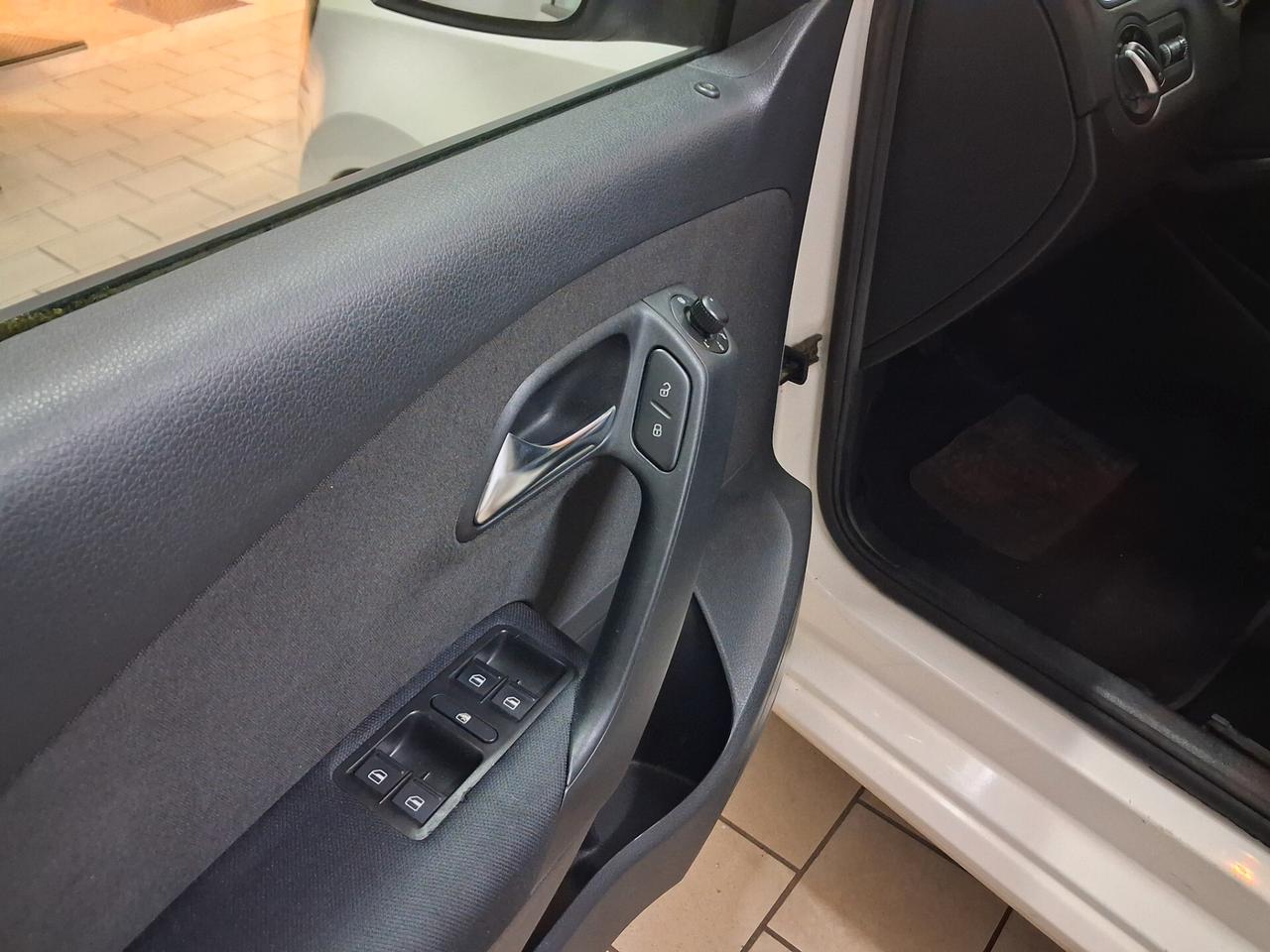 Volkswagen Polo 1.2 Gpl unico prop 2009