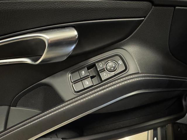 PORSCHE Cayman 718 2.0 Style Edition +ACC+LED