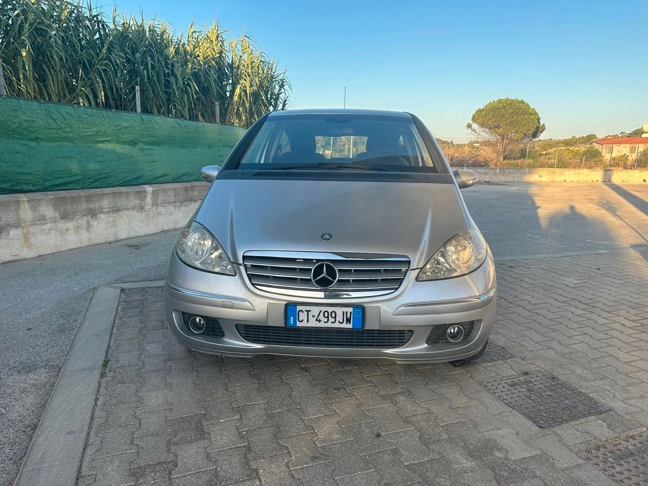 Mercedes-benz A 180