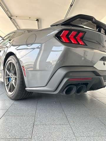 Ford Mustang Dark Horse 5.0 V8 Aut. 10 rapporti