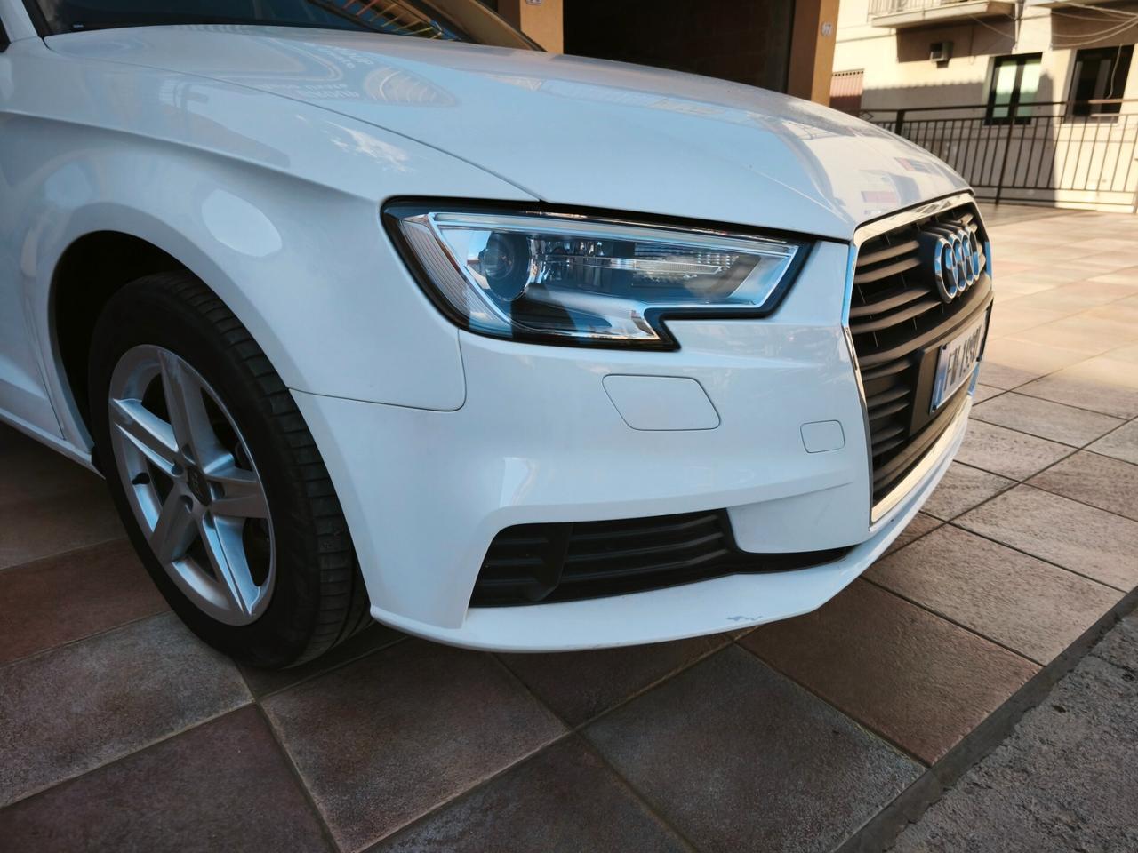 Audi A3 SPB 1.6 TDI 115 CV *Noleggio Vendita senza Finanziamento