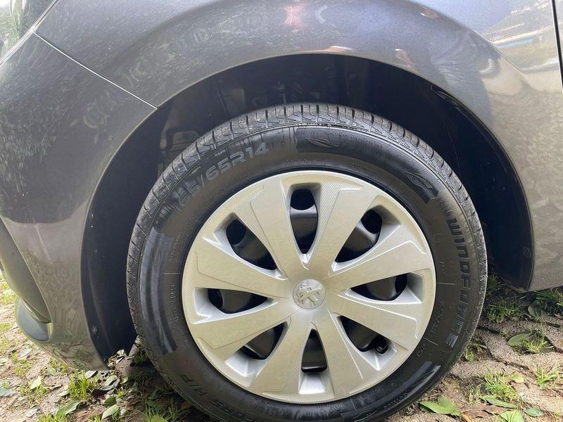 Peugeot 108 1.0 VTi 72 CV 5p. TOUCHSCREEN (61-24)