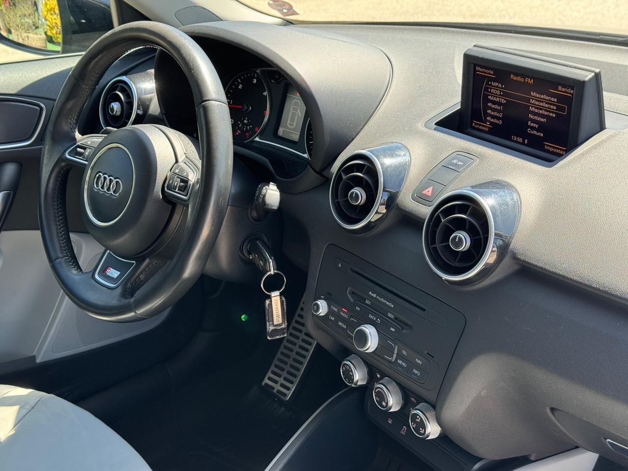 Audi A1 1.6 TDI 105 CV S line edition plus