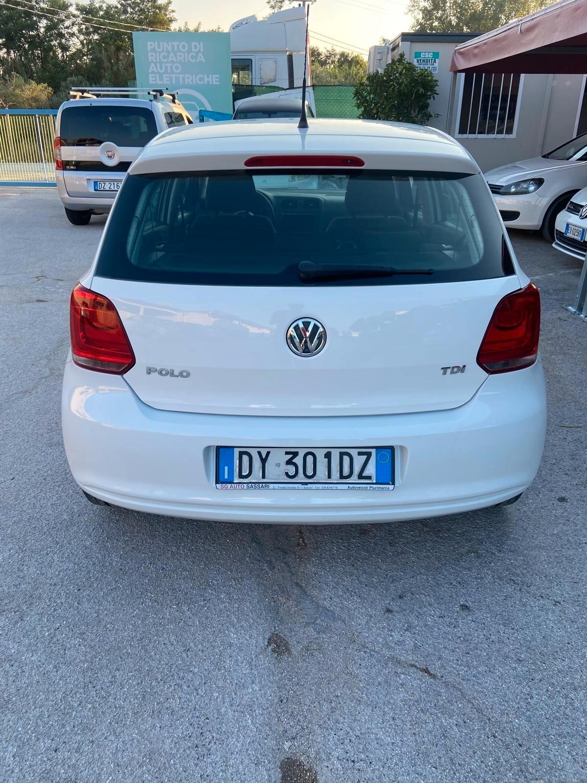 VW POLO 1.6 TDI DPF 5 porte NEOPATENTATI