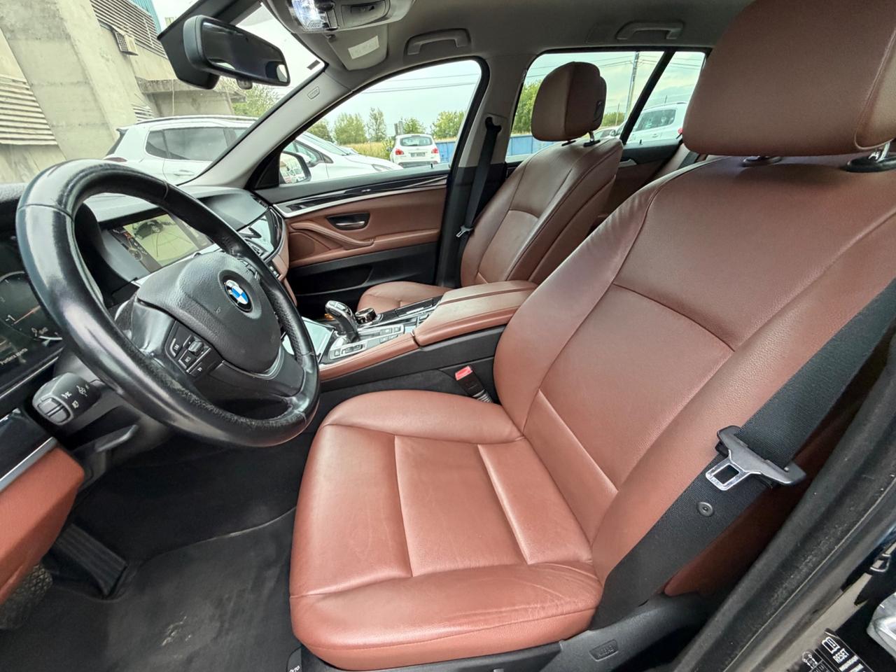 Bmw 525 525d xDrive Touring Luxury