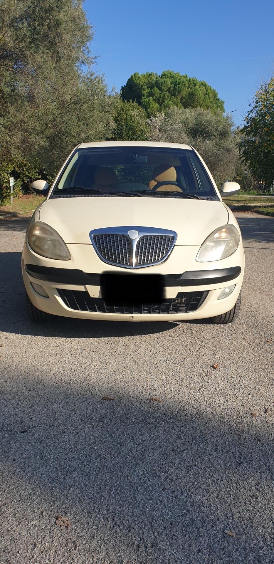 Lancia Ypsilon 1.3 Multijet 16V Oro