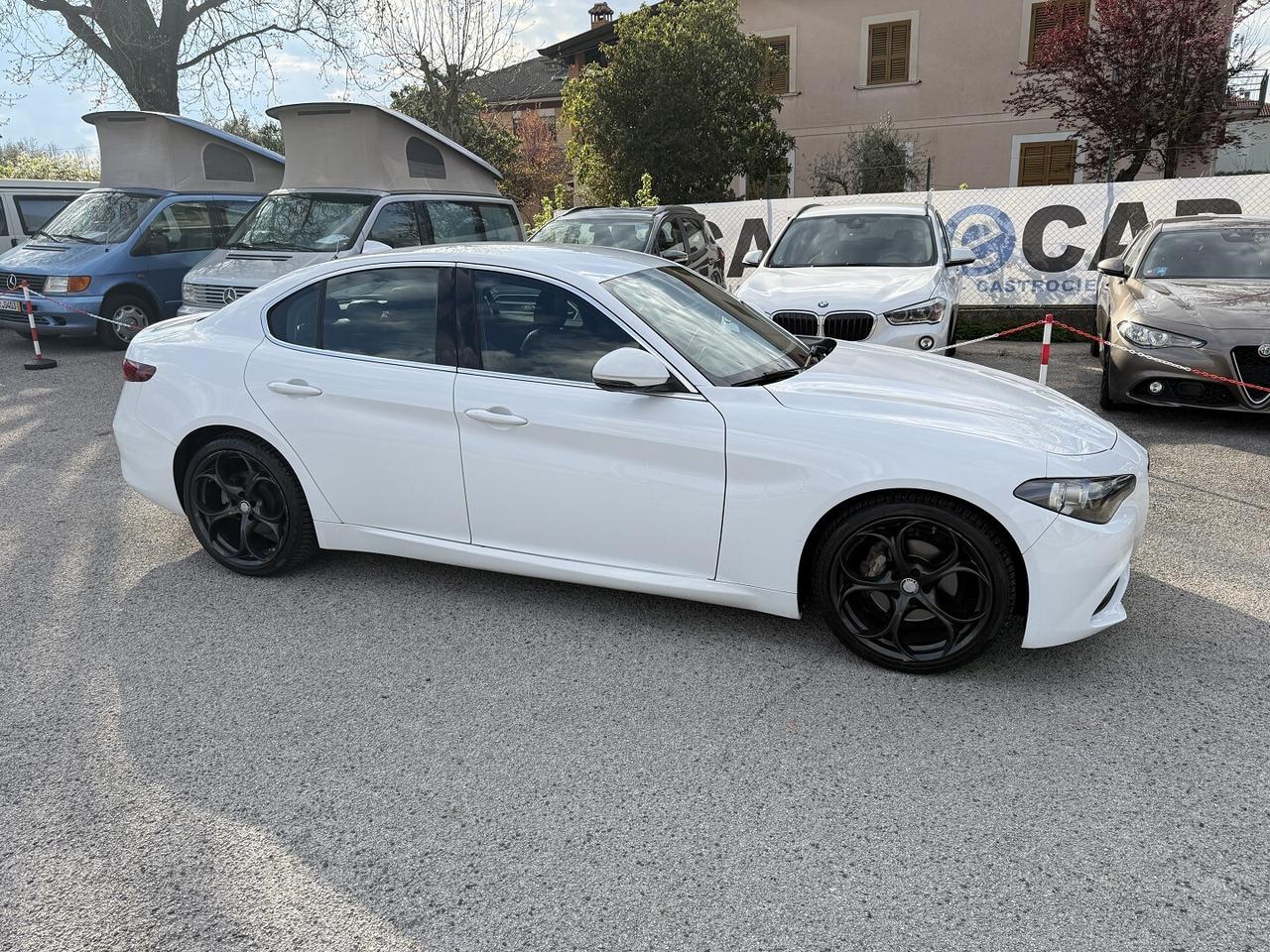 ALFA ROMEO GIULIA 180cv AT8 AWD NAVI LED XENON