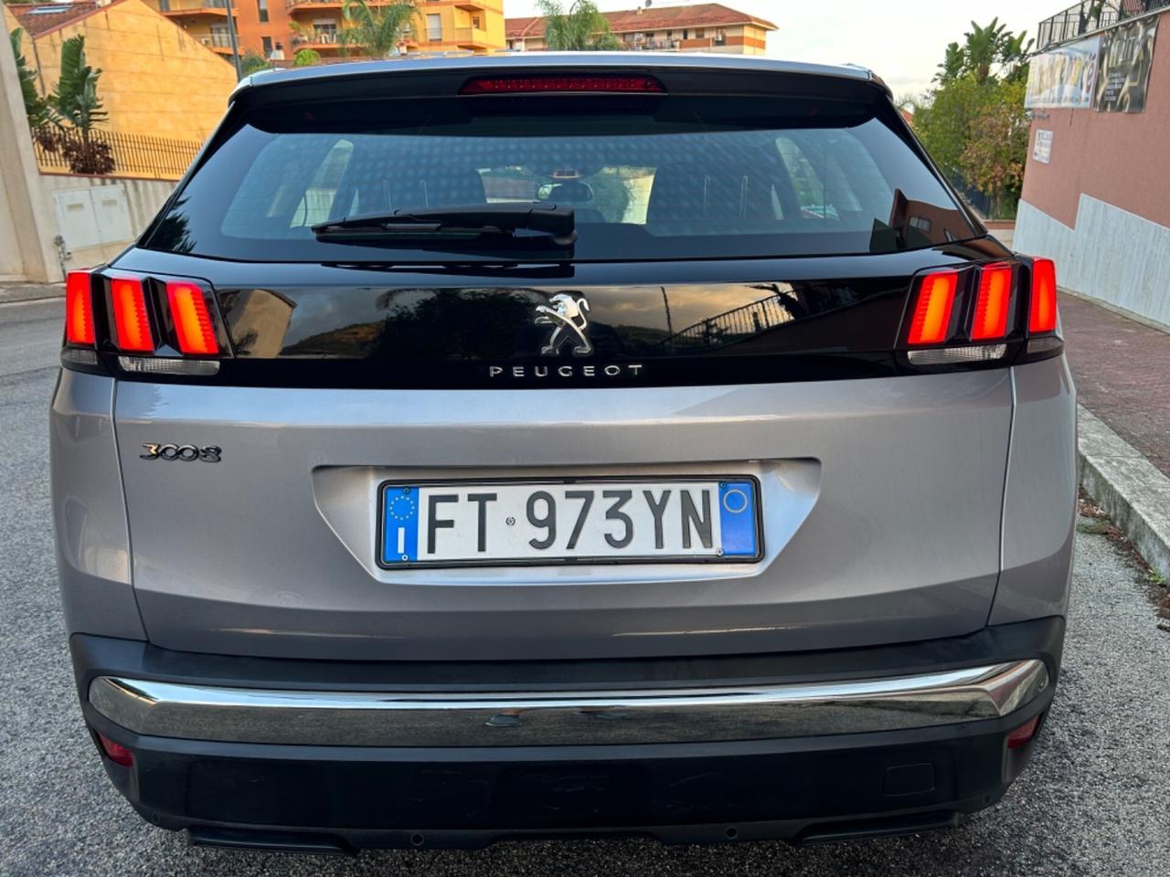 Peugeot 3008 BlueHDi 130 cv unico proprietario