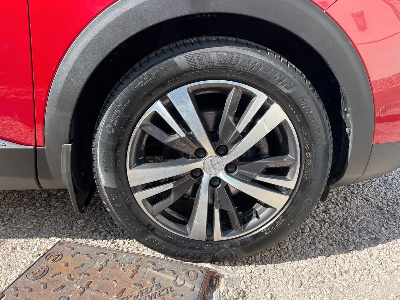 Peugeot 3008 BlueHDi 130 S&S EAT8 Allure