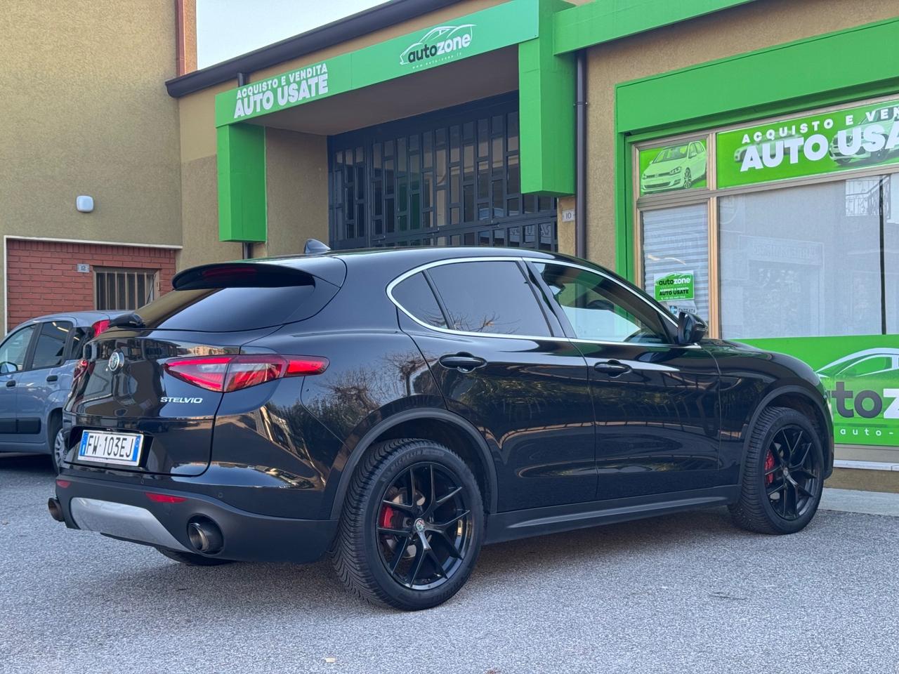 Alfa Romeo Stelvio 2.2 Turbodiesel 210 CV AT8 Q4 Super