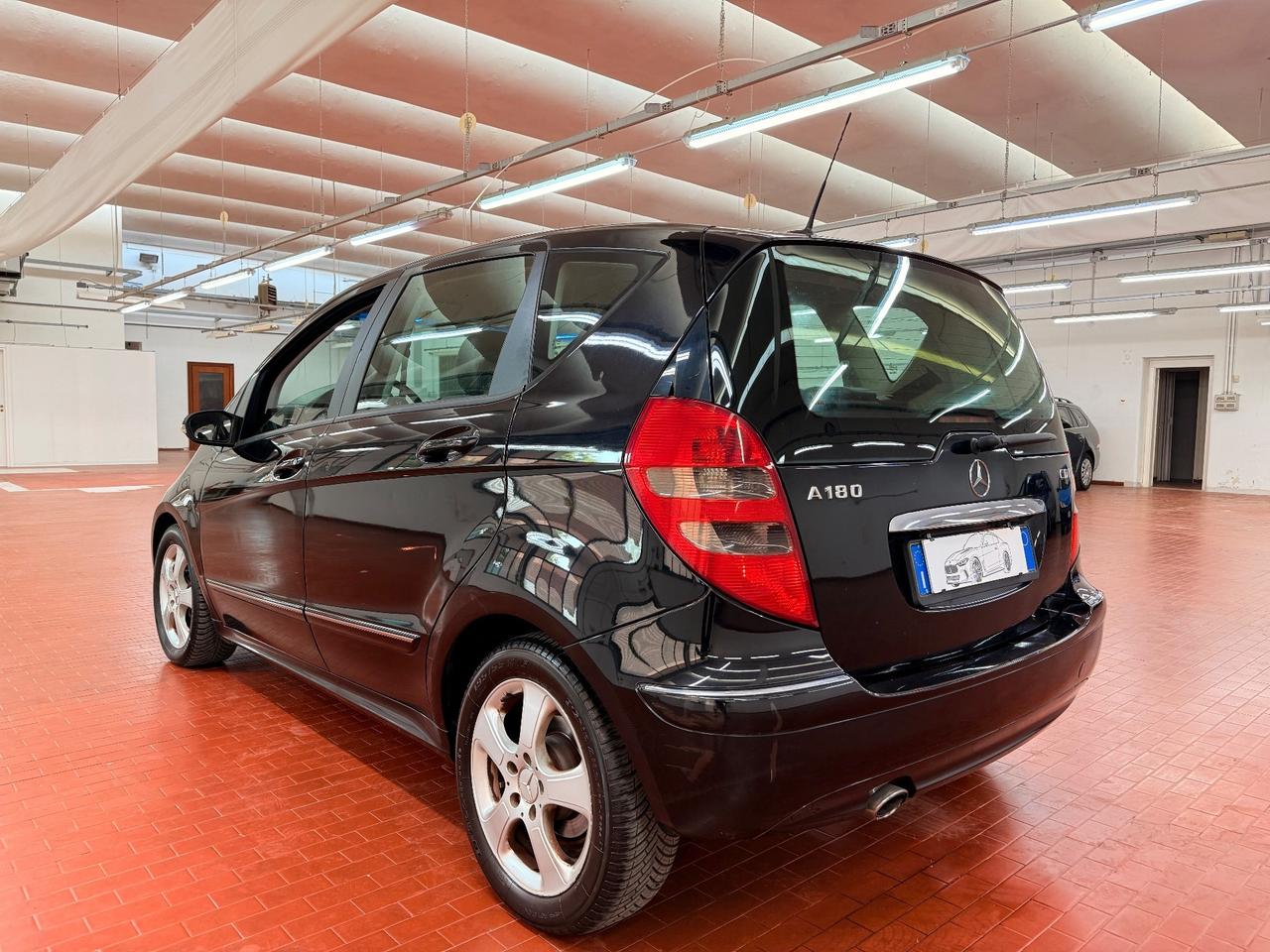 Mercedes A 180 CDI BlueEFFICIENCY Cambio Automatico