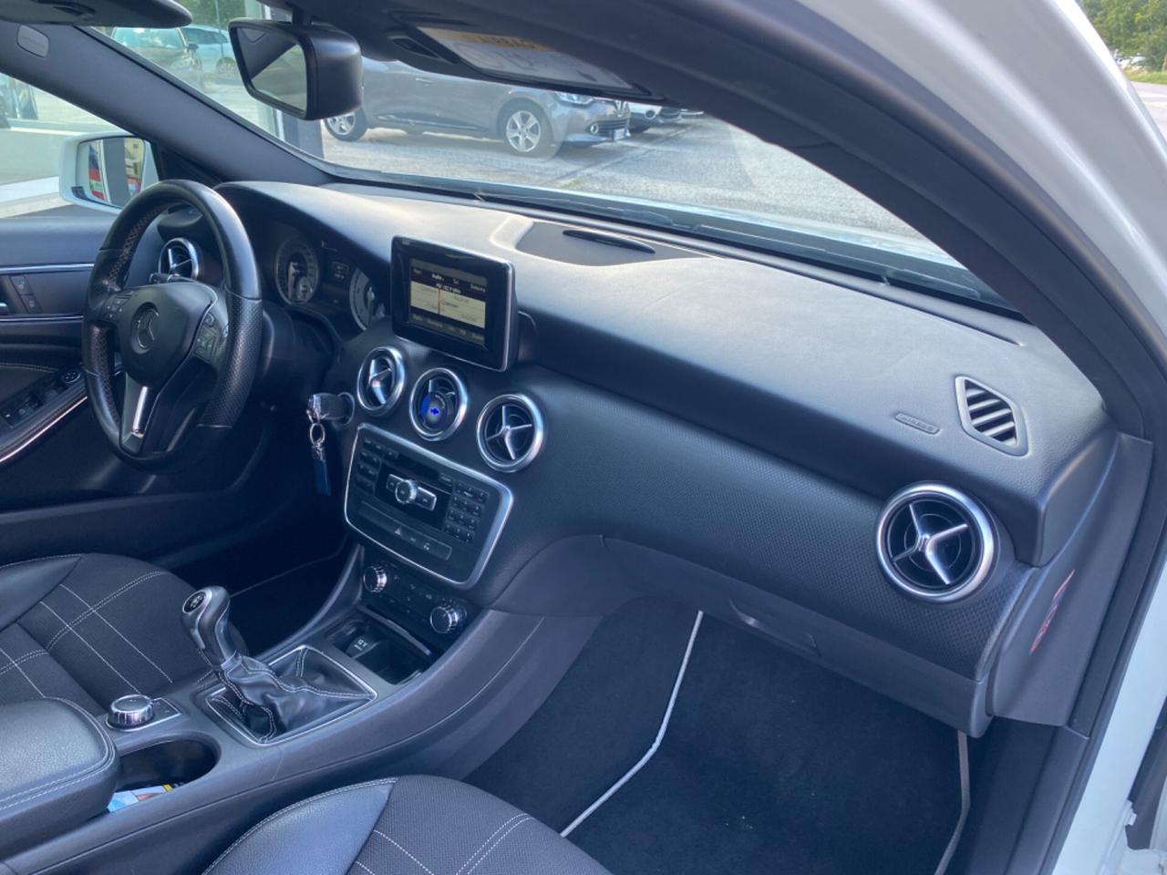 Mercedes A 180 CDI Sport - Full Led