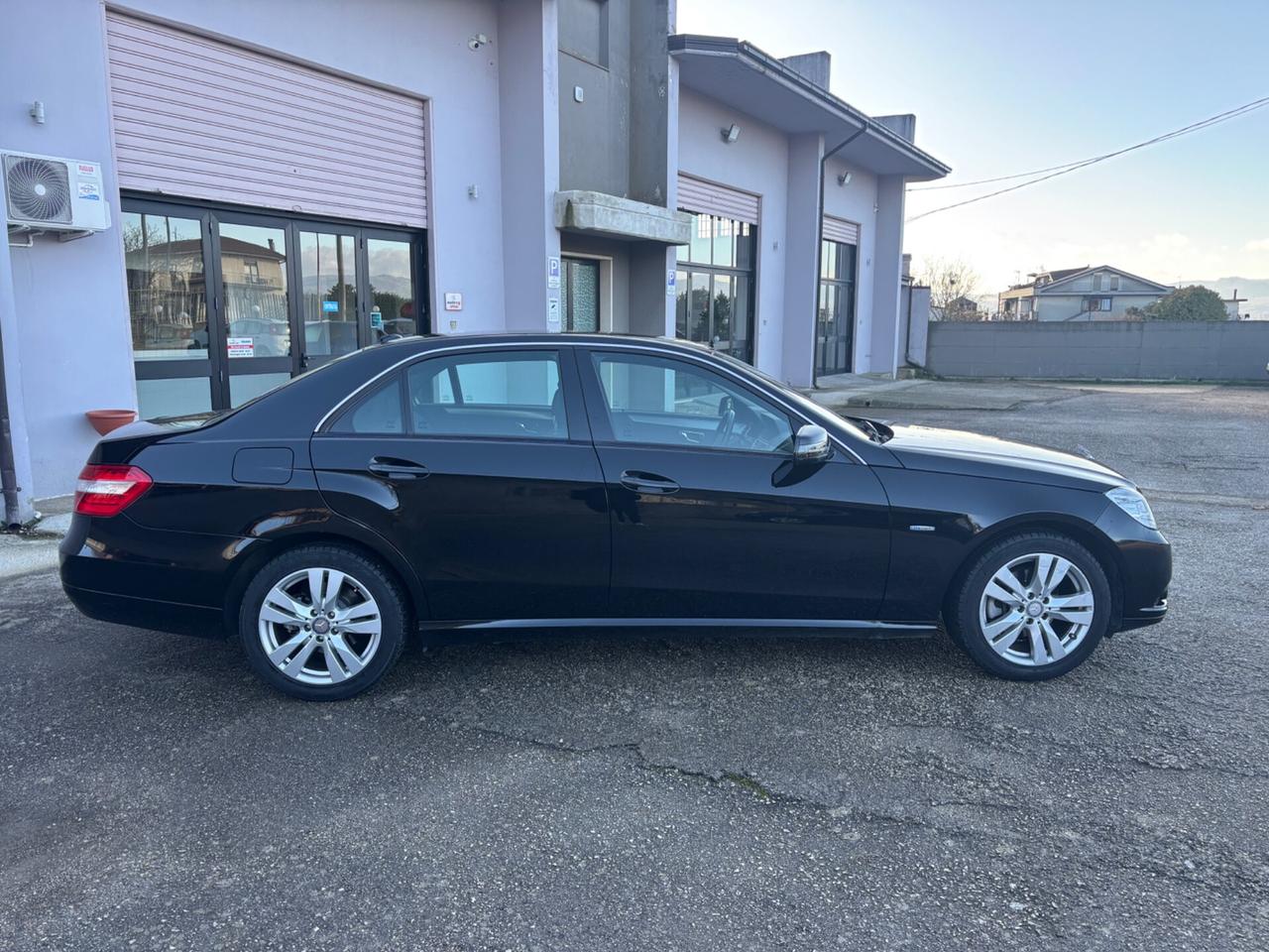 Mercedes-benz E 200 CDI BlueEFFICIENCY km96000