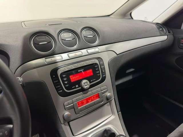 Ford S-Max 2.0 TDCi 140CV Titanium