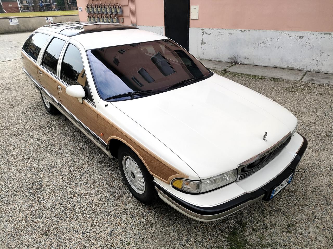 Buick Roadmaster Woody 5.7 V8 ASI