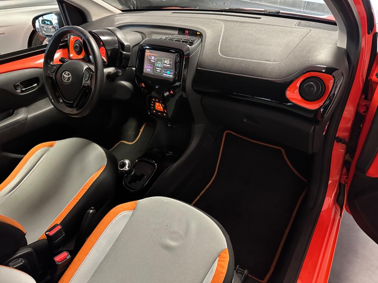 TOYOTA AYGO 1.0 AUTOMATICA 68CV GPL NEOPATENTATI