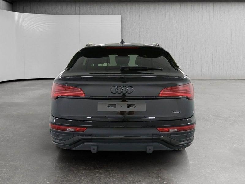 Audi Q5 Sportback 40 2.0 tdi mhev 12V Identity Black quattro s-tronic