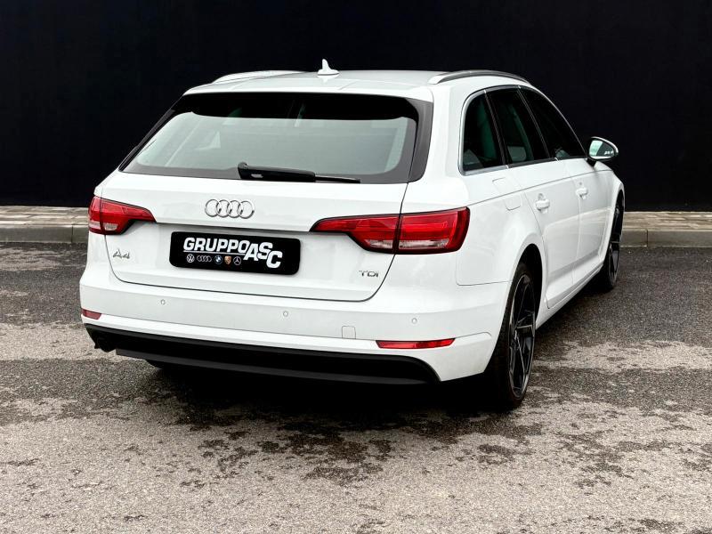 Audi A4 Avant 35 2.0 tdi Sport 150cv s-tronic