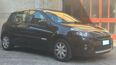 Renault Clio 1.2 16V 5 porte Dynamique