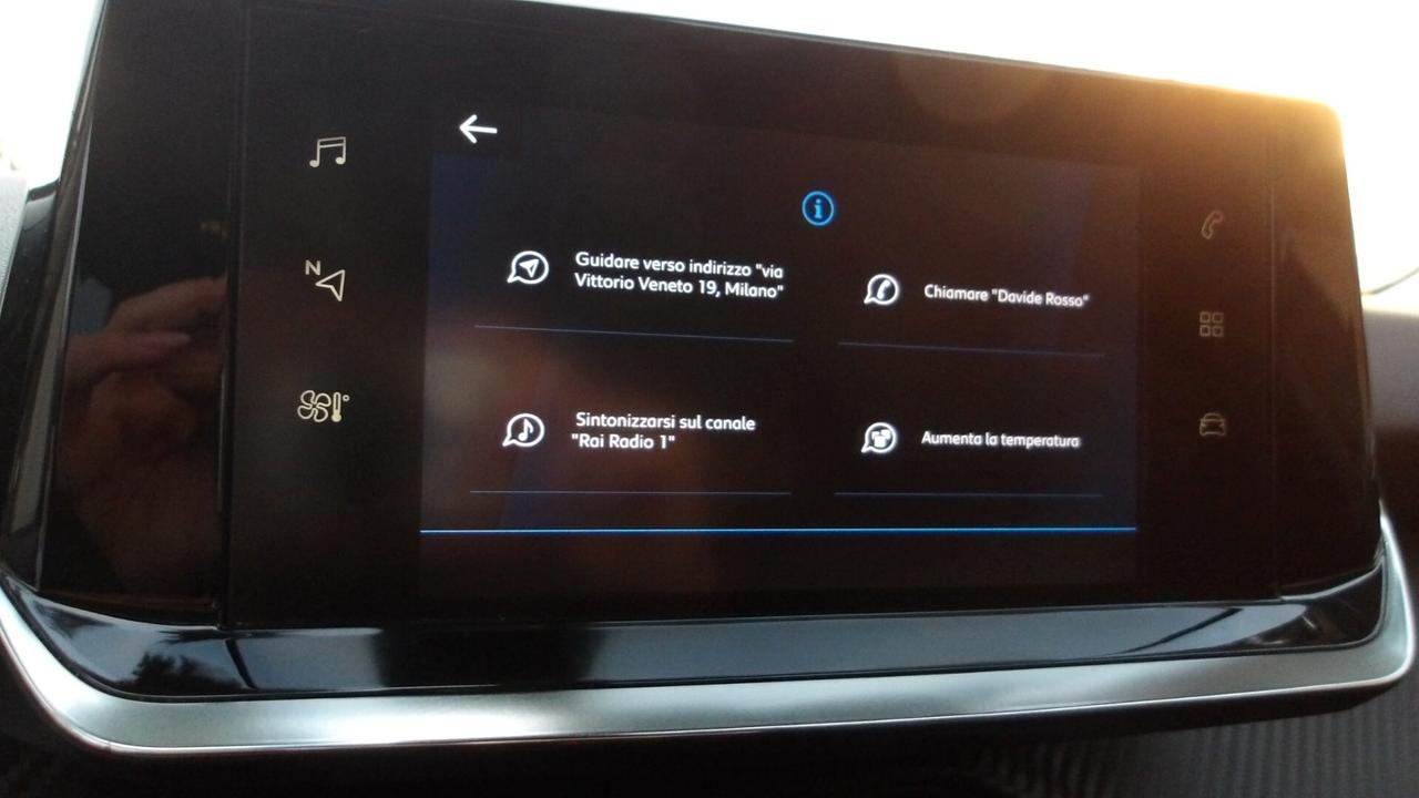 PEUGEOT 2008 1.2 BENZ-RETROC-PREZZO PROMO!