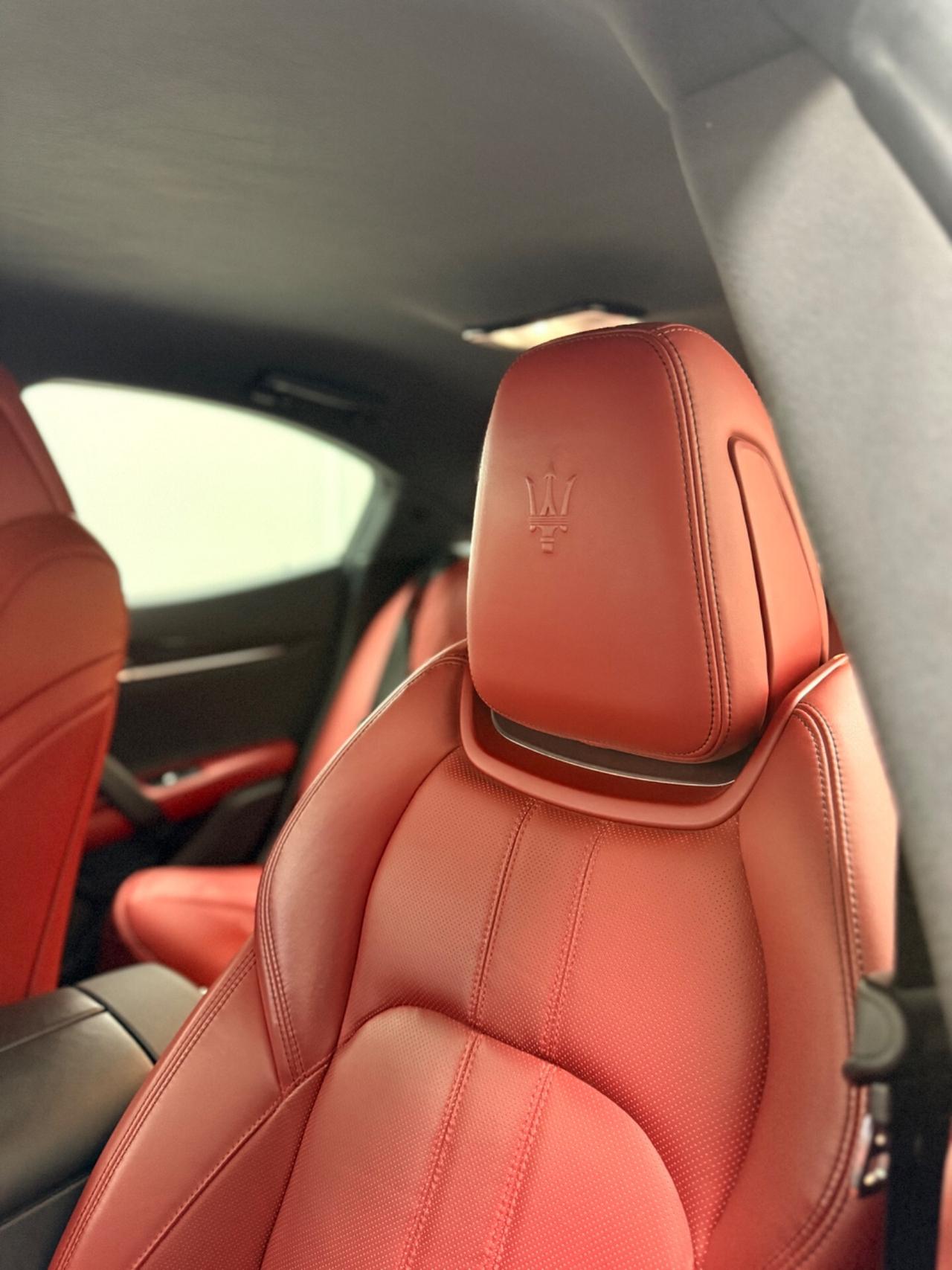 Maserati Ghibli 3.0 V6 D 250CV Gransport MY21 10/2020 EURO 6D TEMP