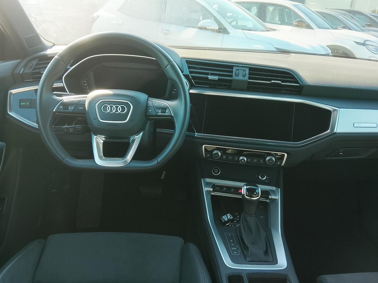 Audi Q3 TDI 110 kW S tronic Line edition